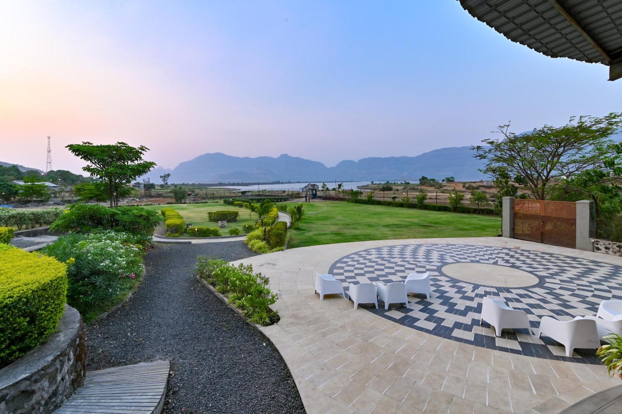 Resort Saj By The Lake, Malshej Ghat